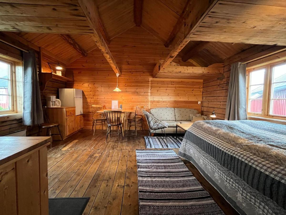 Toppoy Rorbuer Рейне Экстерьер фото